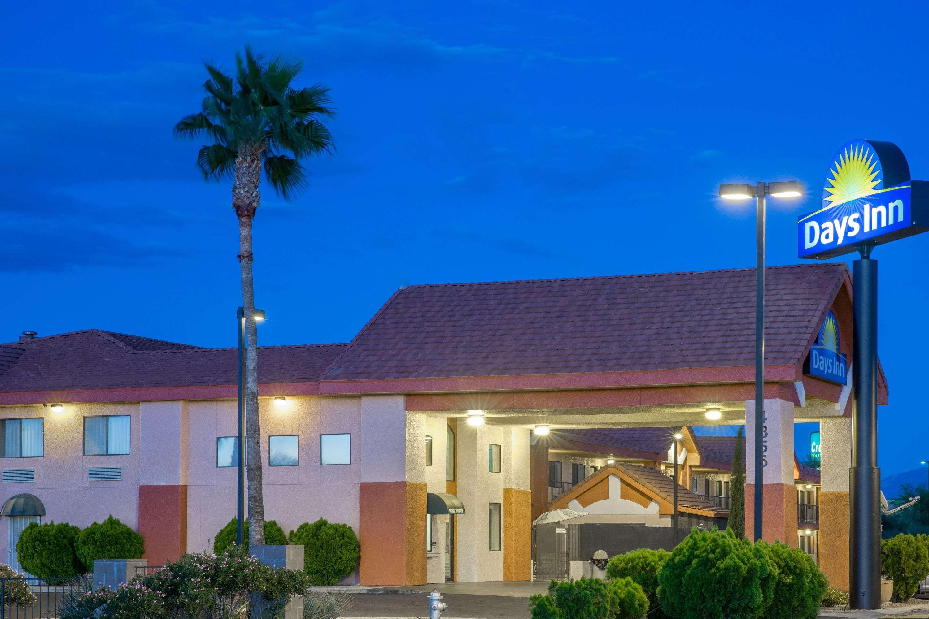 Days Inn By Wyndham Tucson Airport Dış mekan fotoğraf