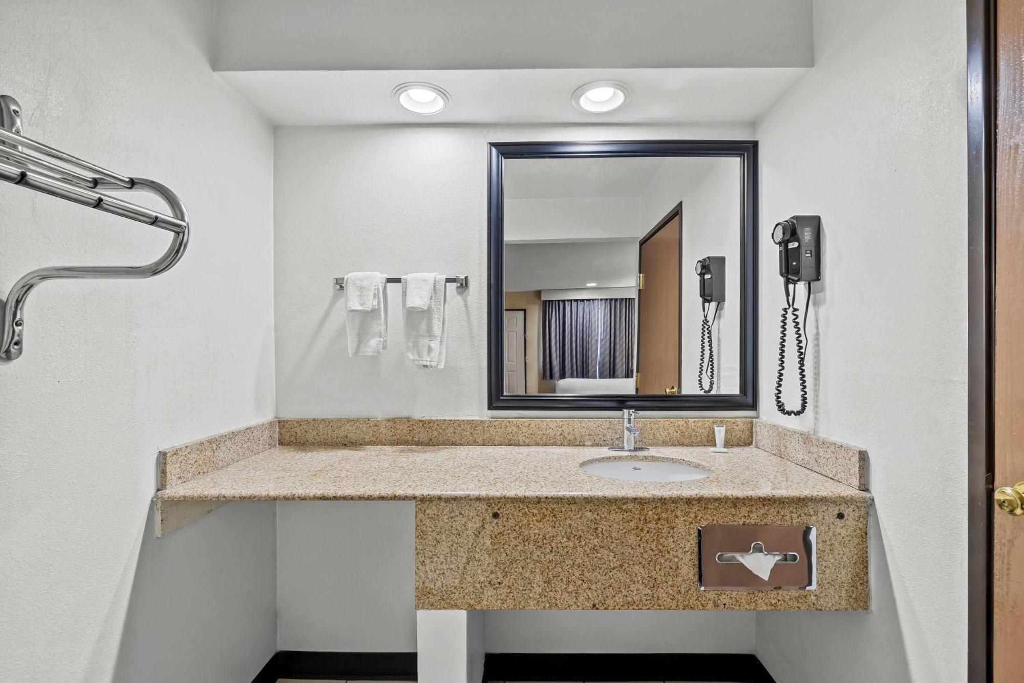 Days Inn By Wyndham Tucson Airport Dış mekan fotoğraf
